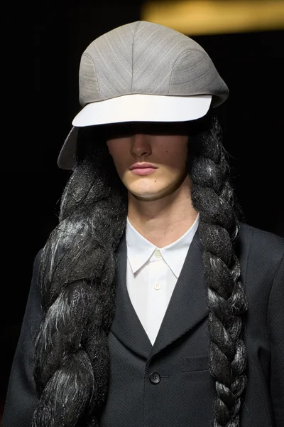 Look 20